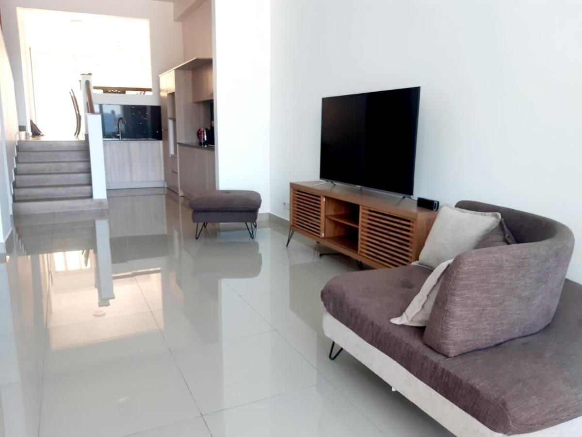 La Falaise Sea Front Villa Flic-en-Flacq المظهر الخارجي الصورة